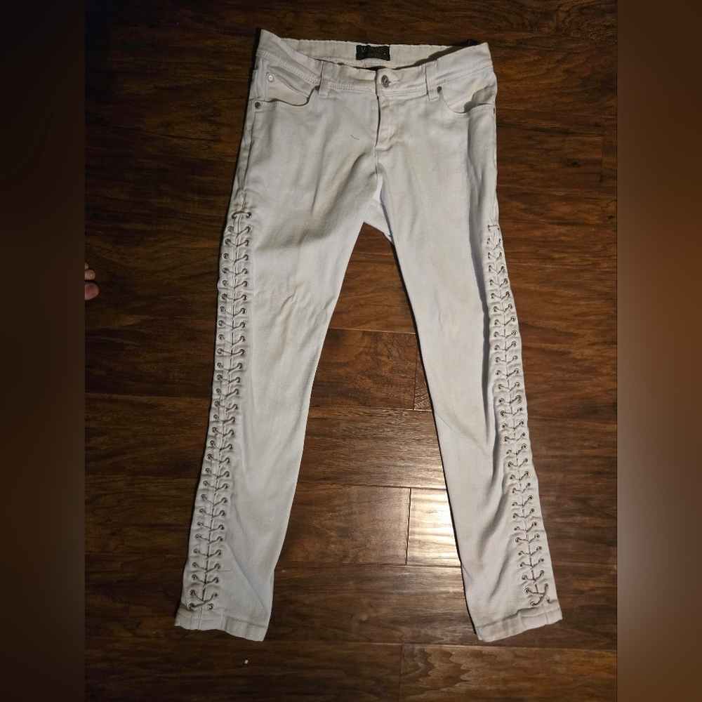 VENUS Cream Casual Pants